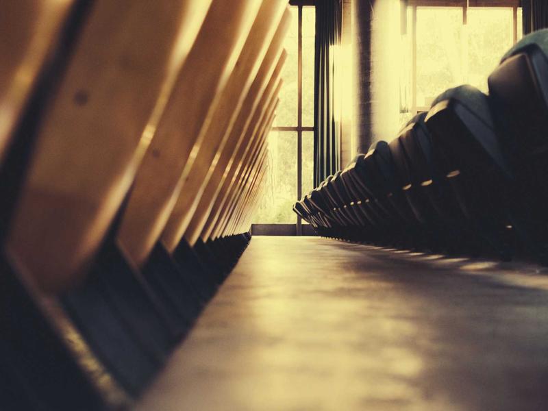 我与我周旋久<br>qyy4iewj.cn 宁作我
